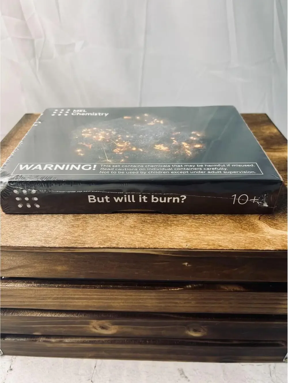 New Mel Chemistry Kit - But Will It Burn Ages 10+ Holiday Birthday Christmas
